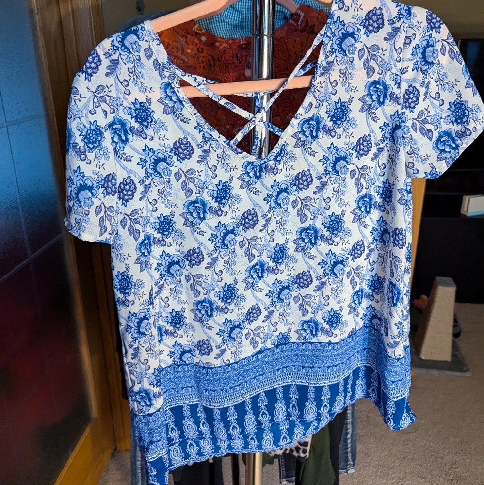 Pink Rose S floral short sleeve blouse